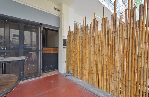 Bangkok Central Business District Maison | Charming 1-bedroom with WiFi and AC in wonderful Thonglor area