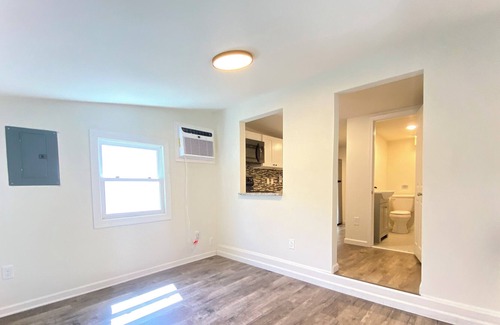 Williamstown Appartement | Charming Tiny Home Retreat Near Fish and Wildlife Reserve