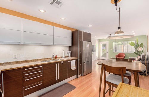 Camelback East Maison | Charming Townhouse in Central Phoenix