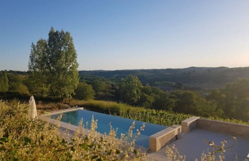 Coubjours Maison | Charming traditional house, shared luxury pool