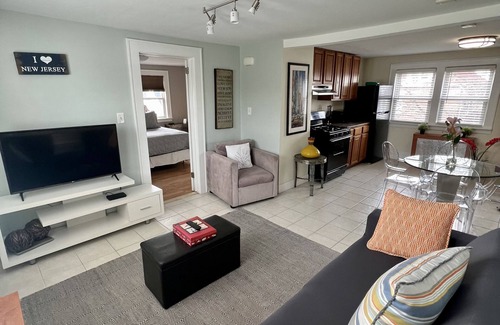 Ampere Appartement | MAGNIFIQUE APT PRÈS DE NYC, DES STADES MAJEURS, DES MALLS ET PLUS!