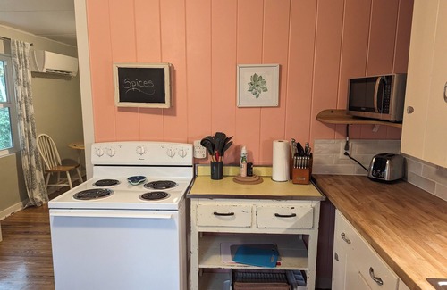 Cocoa Appartement | Charming, treetop Indian River Hideaway