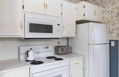 Brainerd Maison | Charming Tudor in the heart of Brainerd