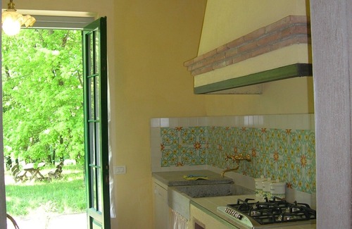 Vicopelago Maison | Casa Pettirosso - Maison individuelle avec piscine A/C.
