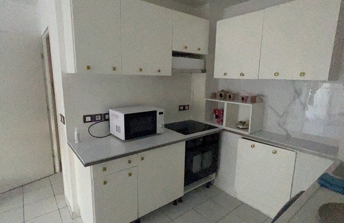Neuilly-sur-Marne Appartement | Charming two-room apartment with large terrace. Secure, quiet residence.
