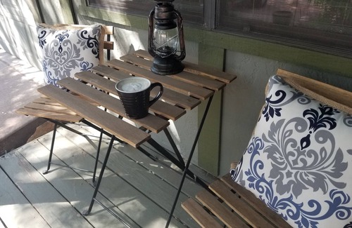 Payson Maison | Charming, updated 2 BA/2BR cottage in Payson, w/ AC. Dog friendly.