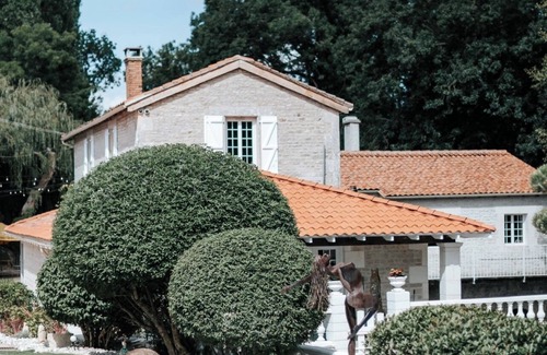 Chenon Maison | Charming updated and 4-bedroom mill house on the river with fantastic views.