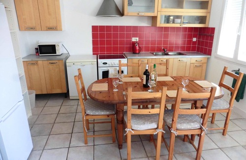 Port-Vendres Appartement | Charmant appartement à l'étage supérieur pour jusqu'à 4 personnes à Port-Vendres