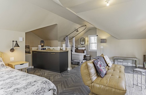 Valatie Maison | Charming Upstate Loft