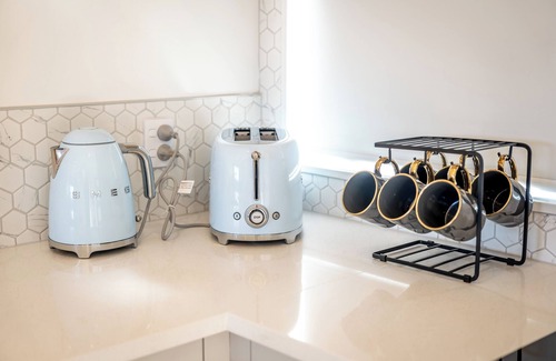 Auckland Central Business District Maison | Charming Urban Townhouse with free parking Unit 3