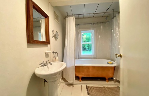 Preston-Potter Hollow Maison | Charming 2-bedroom farm house in Preston-Potter Hollow