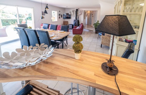 Mollans-sur-Ouveze Villa | Villa de charme face au ventoux, à 1km du village avec piscine chauffée.