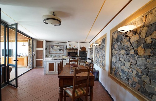 La Spezia Villa | Charmante Villa 12 pax avec piscine privée WiFi gratuit vue mer proche des Cinque Terre