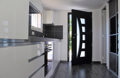 La Pointe Villa | CHARMANTE VILLA A 15MN DE NICE AVEC PISCINE .