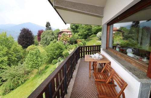 Pettenasco Villa | Villa de luxe avec jardin privé et vue imprenable