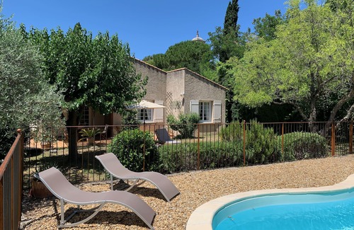 Maubec Villa | Villa de charme sur un jardin de 1000 m², piscine privée, Avignon, Luberon