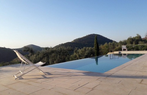 Itri Villa | Au calme, entre Rome et Naples villa de charme avec piscine proche Sperlonga/mer