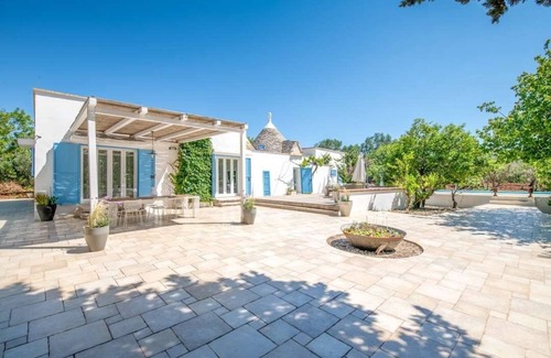 Ostuni Villa | Charming villa with private pool in a picturesque landscape