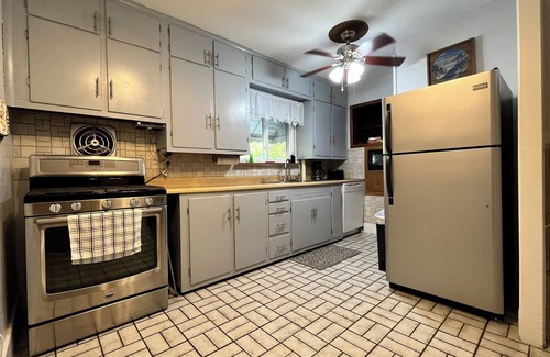 Peoria Maison | Charming Vintage Hideaway with Finished Attic