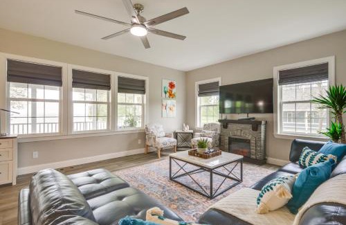 Three Mile Bay Maison | Charming Waterfront Retreat on Lake Ontario