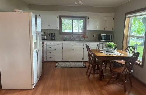 Fremont Maison | Charming Waterfront 3-Bdrm. Cottage on Wolf River with Private Dock. Fremont, WI