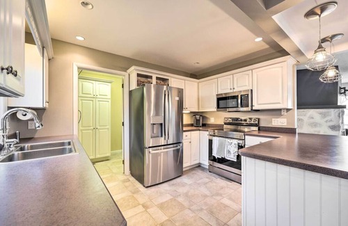 Dewittville Copropriété | Charming waterfront 3-bedroom condo with pool!