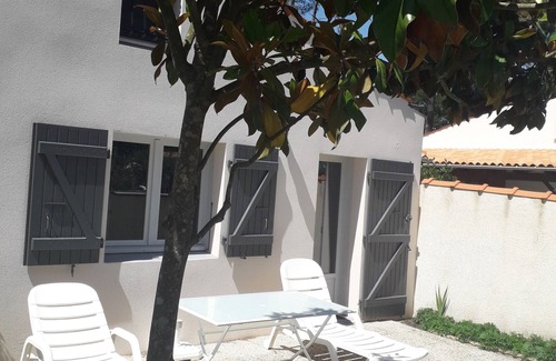La Faute-sur-Mer Maison | Charmante maison au calme près de la plage, jardinet privatif, 4 pers, animaux sur demande