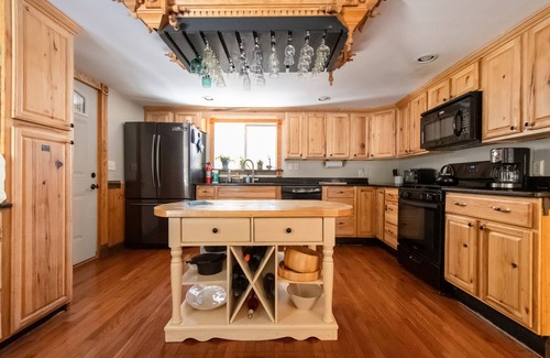 Munnsville Cottage | Charmants chalets toute l'année sur la cascade