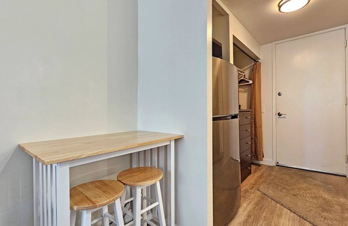 Diamond Head - Kapahulu - St. Louis Appartement | Charming10th Floor Cozy Studio w/Parking