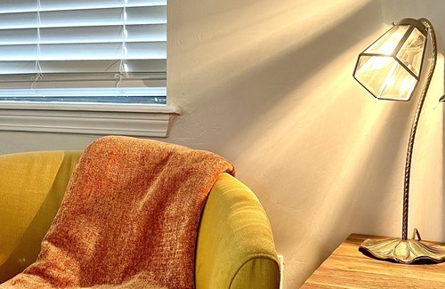Weatherford Appartement | Charmingly Colorful 2 Bedroom Duplex near SWOSU
