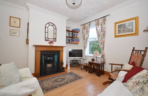 Brading Cottage | Charnwood Cottage - un gîte qui peut accueillir 4 personnes dans 2 chambres