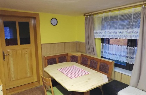 Oscadnica Maison | Chata pod Dedovou