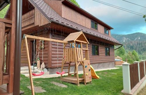 Terchova Chalet De Ski | Chata u Michala- neakceptujeme mladé partie