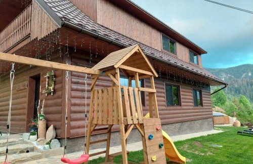 Terchova Chalet De Ski | Chata u Michala- neakceptujeme mladé partie