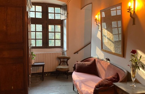 Saint-Andre-de-Majencoules Maison | Chateau du rey Restaurant L'Abeuradou