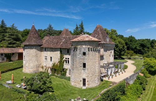 Saint-Aquilin Villa | Chateau Belet