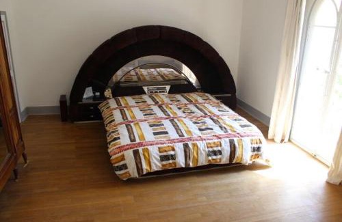 Roquemaure Maison | Chateau Castelrives