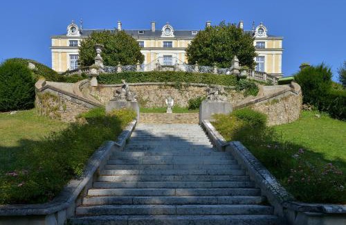 Maulevrier Hôtel | Chateau Colbert