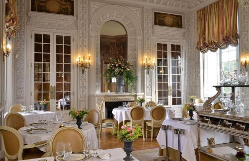 Maulevrier Hôtel | Chateau Colbert