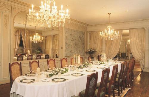 Marche-en-Famenne Hôtel | Chateau d'Hassonville