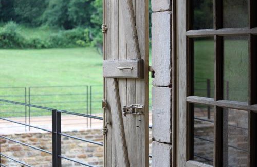 Etrigny Maison | Chateau de Balleure