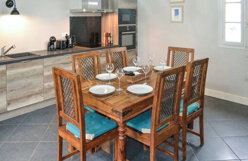 Gontaud Maison | Chateau de Grenier Gite