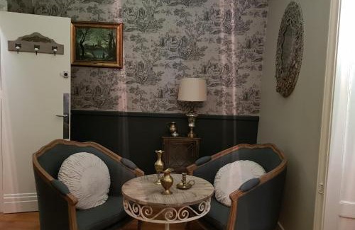 Joudes Lit Et Petit-Déjeuner | Chateau de Joudes Suite de la Baronne