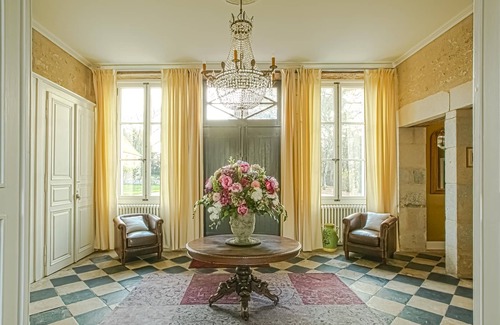 Benest Autre | Château de la Borderie