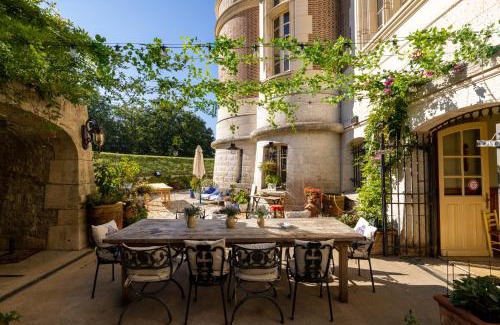 Vouzeron Lit Et Petit-Déjeuner | Chateau de la Triboulette