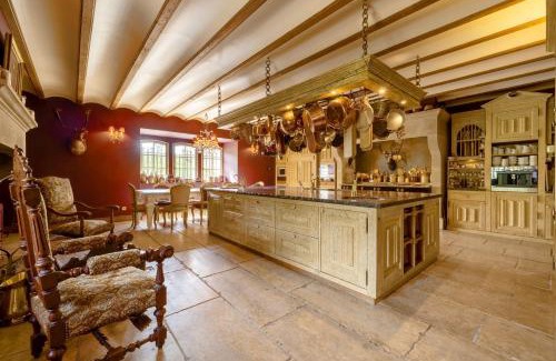 Vouzeron Lit Et Petit-Déjeuner | Chateau de la Triboulette