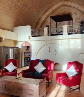 Ponce-sur-le-Loir Maison | Chateau De La Voloniere