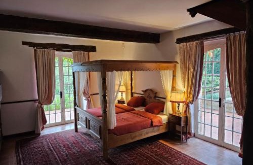 Latrape Maison | Chateau de Pys Guest House