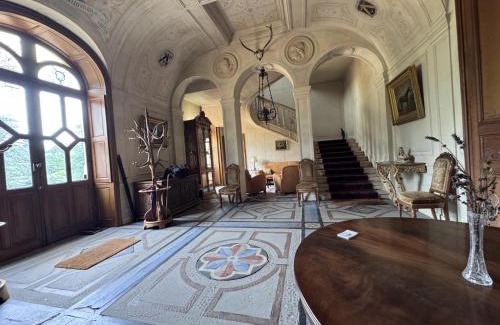 Maigne Maison | Chateau de Resteau Haut de Gamme 15 pers