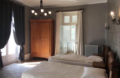 Sommant Lit Et Petit-Déjeuner | Chateau de Vareilles